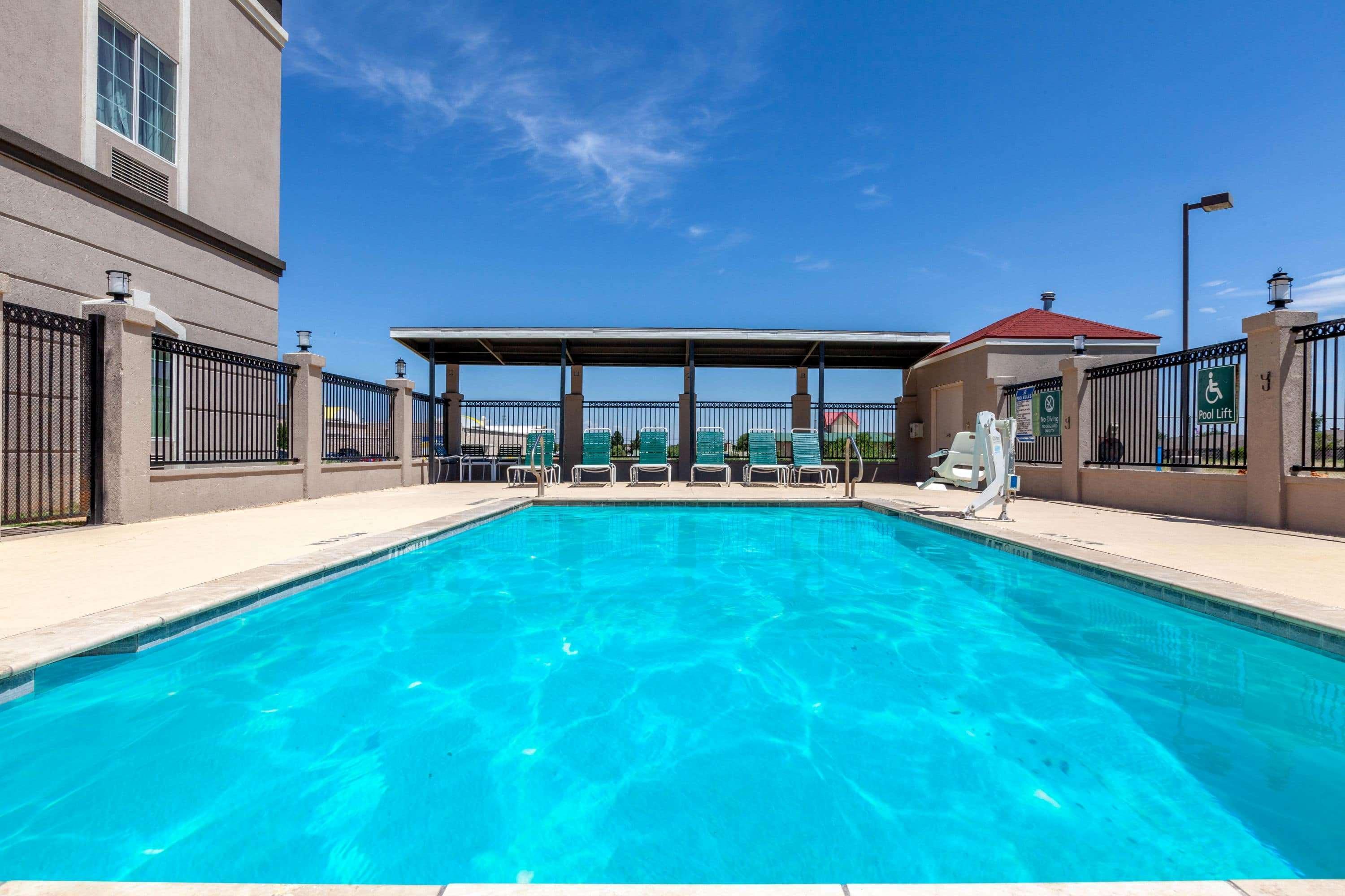 Hotel La Quinta By Wyndham Midland North Esterno foto